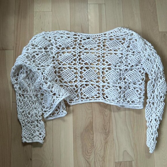White Crochet Bolero – Cropped Macramé Cardigan, One Size - Picture 6 of 8
